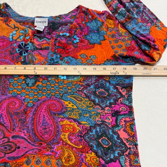 Chico's Paisley Patchwork Tunic Top Women's Size 1 Beaded V Neck Long Sleeve‎ - Picture 7 of 12